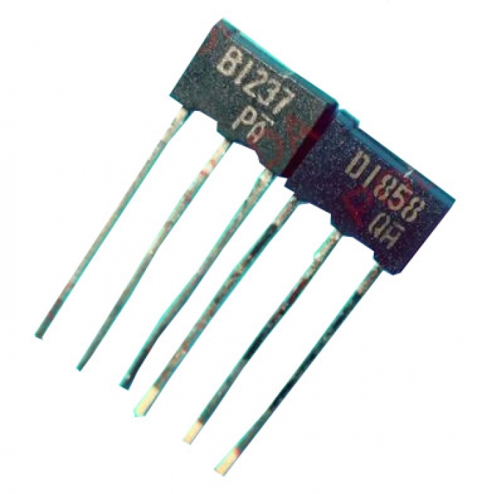 2SD 1858 SIL-3 TRANSISTOR