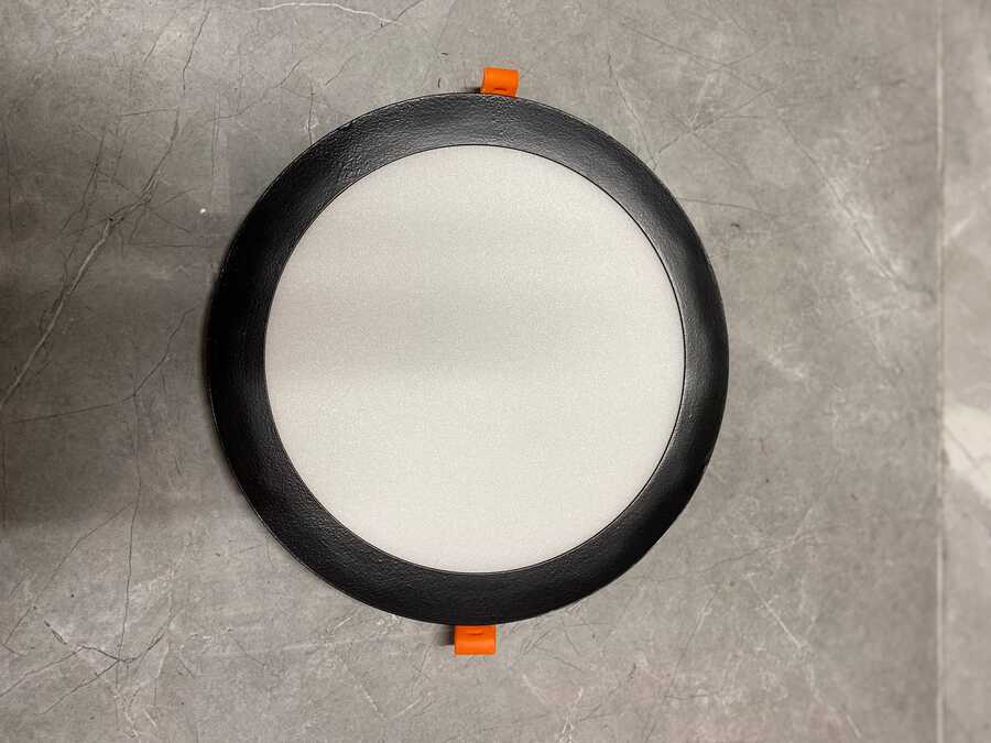 Jupiter 18w Yuvarlak Panel Led Siyah Kasa (Beyaz ışık+6500k) Ld483 B