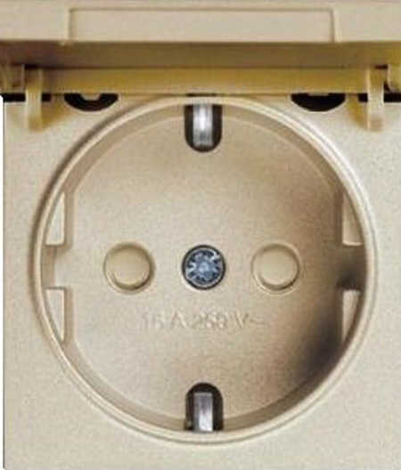 Artline Novella/Trenda Bronz Kapaklı Topraklı Priz Ç.K. Kapak (Mekanizma Hariç)