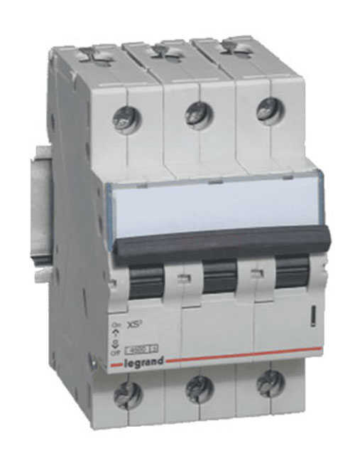Legrand - 403342 3x16 Amper 4,5kA C Tipi Xs3 Otomatik Sigorta